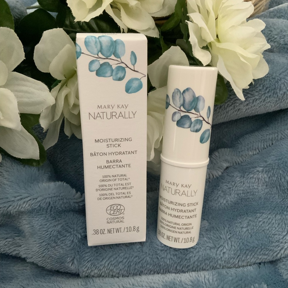🥰Mary Kay Naturally® Moisturizing Stick NIB